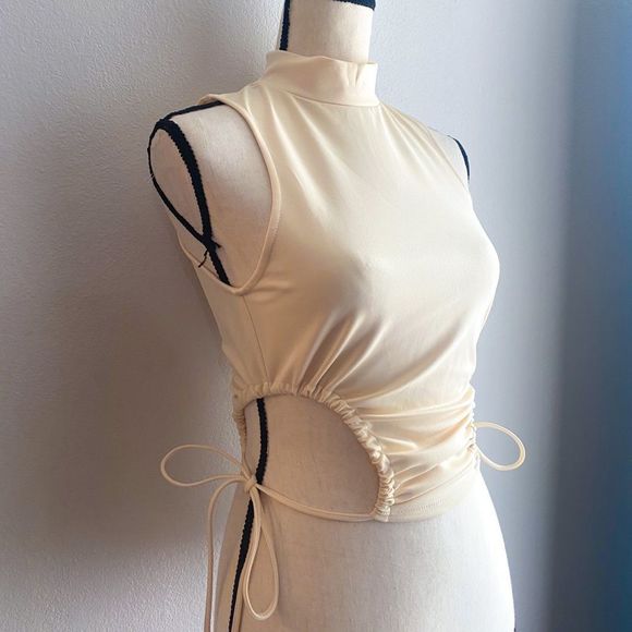 Zara side scrunch top - Picture 3 of 4